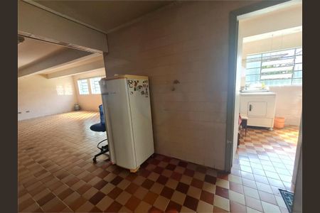 Casa à venda com 295m², 4 quartos e 6 vagas
