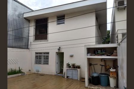 Casa à venda com 234m², 4 quartos e 3 vagas