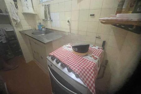 Apartamento à venda com 40m², 1 quarto e 1 vaga