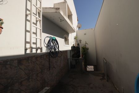 Casa à venda com 359m², 2 quartos e 4 vagasQuintal
