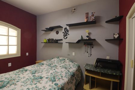 Casa à venda com 359m², 2 quartos e 4 vagasQuarto