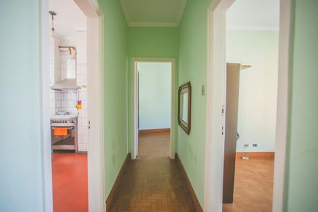 Apartamento à venda com 100m², 3 quartos e sem vagaCorredor