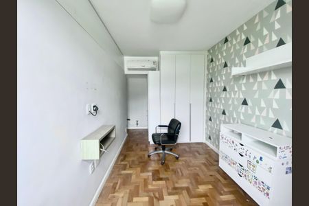 Quarto  de apartamento à venda com 3 quartos, 82m² em Leblon, Rio de Janeiro