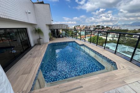 Apartamento à venda com 600m², 4 quartos e 3 vagas Apartamento à venda com 600m², 4 quartos e 3 vagasVaranda gourmet