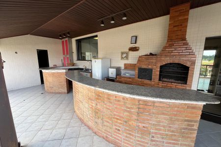 Apartamento à venda com 600m², 4 quartos e 3 vagas Apartamento à venda com 600m², 4 quartos e 3 vagasVaranda gourmet