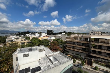 Apartamento à venda com 600m², 4 quartos e 3 vagas Apartamento à venda com 600m², 4 quartos e 3 vagasVista