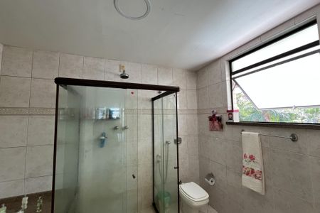 Apartamento à venda com 600m², 4 quartos e 3 vagas Apartamento à venda com 600m², 4 quartos e 3 vagasBanheiro da Suíte 3