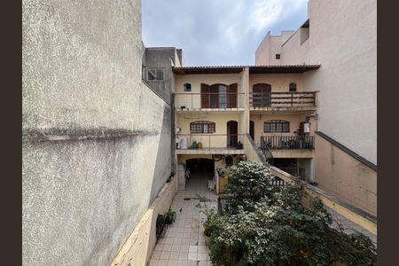 Casa à venda com 360m², 5 quartos e 5 vagas Casa à venda com 360m², 5 quartos e 5 vagasVista da suíte edícula