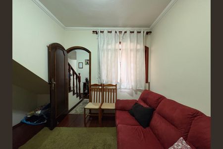 Casa à venda com 360m², 5 quartos e 5 vagas Casa à venda com 360m², 5 quartos e 5 vagasSala de TV