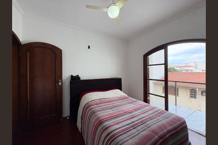 Casa à venda com 360m², 5 quartos e 5 vagas Casa à venda com 360m², 5 quartos e 5 vagasSuite 4