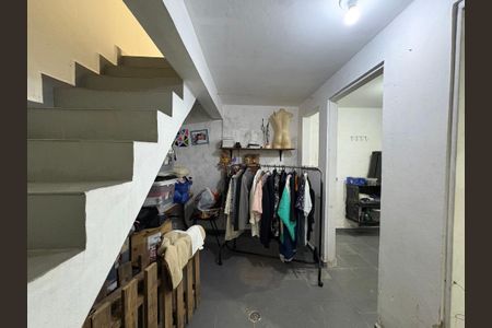 Casa à venda com 360m², 5 quartos e 5 vagas Casa à venda com 360m², 5 quartos e 5 vagasÁrea de serviço edícula