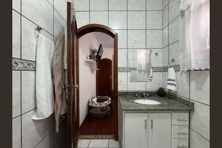 Casa à venda com 360m², 5 quartos e 5 vagas Casa à venda com 360m², 5 quartos e 5 vagasBanheiro da suíte 3