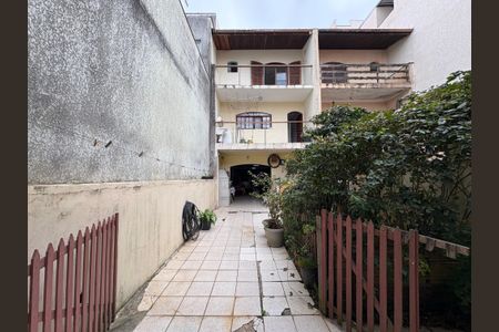 Casa à venda com 360m², 5 quartos e 5 vagas Casa à venda com 360m², 5 quartos e 5 vagasQuintal