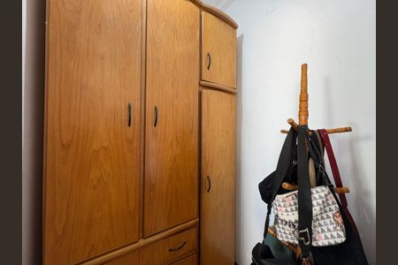 Casa à venda com 360m², 5 quartos e 5 vagas Casa à venda com 360m², 5 quartos e 5 vagasSuite 4