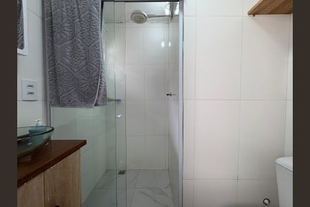 Casa à venda com 360m², 5 quartos e 5 vagas Casa à venda com 360m², 5 quartos e 5 vagasBanheiro suíte 5 edícula