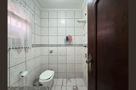 Casa à venda com 360m², 5 quartos e 5 vagas Casa à venda com 360m², 5 quartos e 5 vagasBanheiro da suíte 3