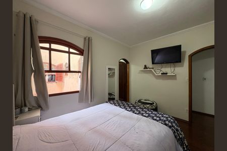Casa à venda com 360m², 5 quartos e 5 vagas Casa à venda com 360m², 5 quartos e 5 vagasSuite 3