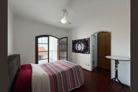 Casa à venda com 360m², 5 quartos e 5 vagas Casa à venda com 360m², 5 quartos e 5 vagasSuite 4