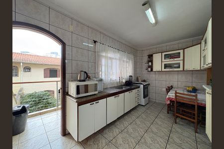 Casa à venda com 360m², 5 quartos e 5 vagas Casa à venda com 360m², 5 quartos e 5 vagasCozinha