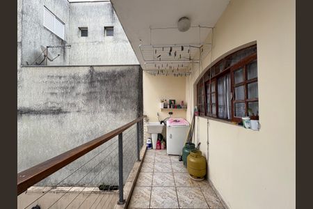 Casa à venda com 360m², 5 quartos e 5 vagas Casa à venda com 360m², 5 quartos e 5 vagasLavanderia