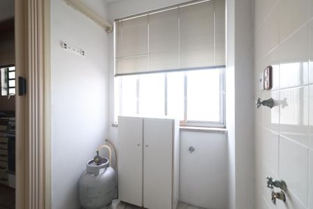 Apartamento à venda com 72m², 2 quartos e sem vagaÁrea de Serviço