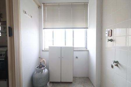 Apartamento à venda com 72m², 2 quartos e sem vagaÁrea de Serviço