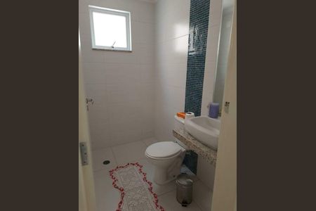 Casa à venda com 179m², 3 quartos e 2 vagas