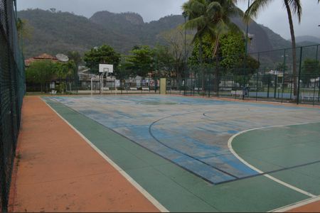 Casa de condomínio para alugar com 650m², 6 quartos e 4 vagas Casa de condomínio para alugar com 650m², 6 quartos e 4 vagasÁrea comum - Quadra Poliesportiva