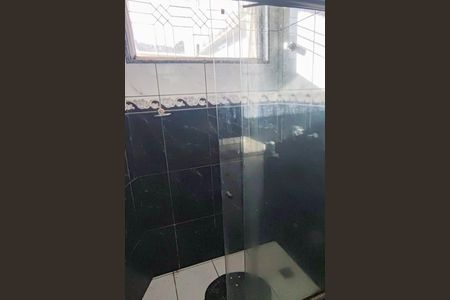 Casa de condomínio para alugar com 650m², 6 quartos e 4 vagas Casa de condomínio para alugar com 650m², 6 quartos e 4 vagasBanheiro da Suíte 1