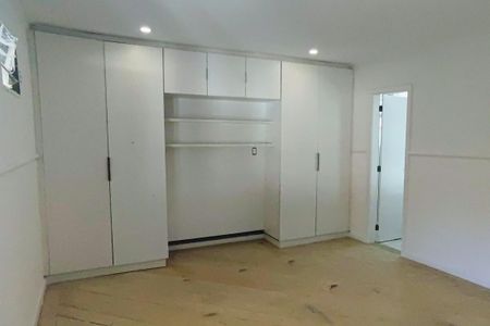 Casa de condomínio para alugar com 650m², 6 quartos e 4 vagas Casa de condomínio para alugar com 650m², 6 quartos e 4 vagasSuíte 1