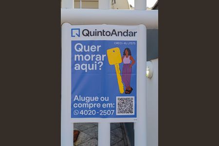 Casa de condomínio para alugar com 650m², 6 quartos e 4 vagas Casa de condomínio para alugar com 650m², 6 quartos e 4 vagasPlaca