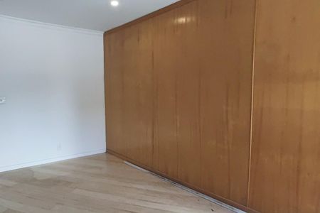 Casa de condomínio para alugar com 650m², 6 quartos e 4 vagas Casa de condomínio para alugar com 650m², 6 quartos e 4 vagasSuíte 4