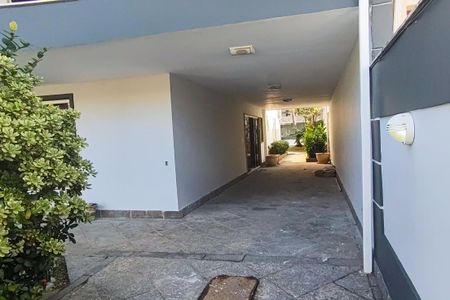 Casa de condomínio para alugar com 650m², 6 quartos e 4 vagas Casa de condomínio para alugar com 650m², 6 quartos e 4 vagasGaragem