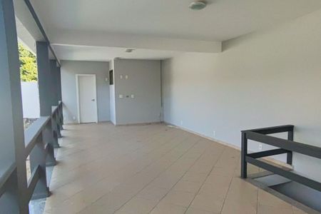 Casa de condomínio para alugar com 650m², 6 quartos e 4 vagas Casa de condomínio para alugar com 650m², 6 quartos e 4 vagasMesanino da Área Gourmet