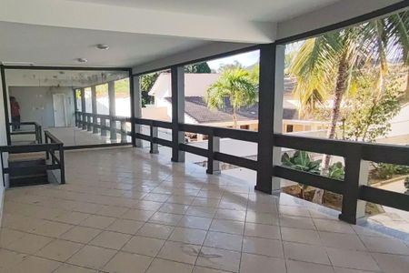 Casa de condomínio para alugar com 650m², 6 quartos e 4 vagas Casa de condomínio para alugar com 650m², 6 quartos e 4 vagasMesanino da Área Gourmet