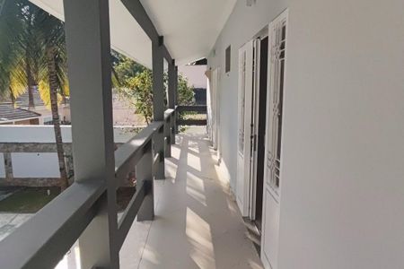Casa de condomínio para alugar com 650m², 6 quartos e 4 vagas Casa de condomínio para alugar com 650m², 6 quartos e 4 vagasVaranda das Suítes 1 e 2