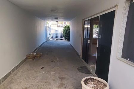 Casa de condomínio para alugar com 650m², 6 quartos e 4 vagas Casa de condomínio para alugar com 650m², 6 quartos e 4 vagasGaragem