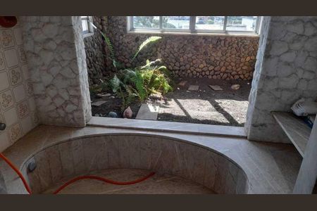 Casa à venda com 400m², 4 quartos e 4 vagas