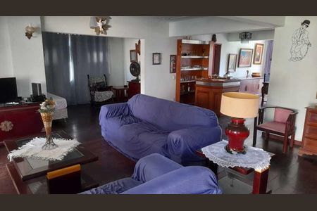 Casa à venda com 400m², 4 quartos e 4 vagas