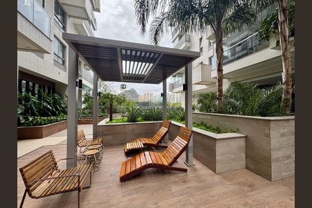 Apartamento à venda com 78m², 2 quartos e 1 vaga Apartamento à venda com 78m², 2 quartos e 1 vagaÁrea comum