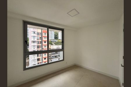 Apartamento à venda com 78m², 2 quartos e 1 vaga Apartamento à venda com 78m², 2 quartos e 1 vagaQuarto