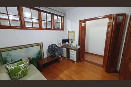 Apartamento à venda com 252m², 4 quartos e 2 vagas