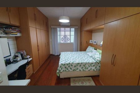 Apartamento à venda com 252m², 4 quartos e 2 vagas