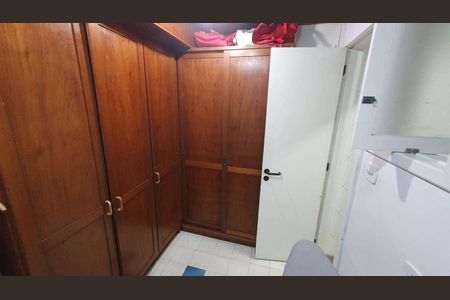 Apartamento à venda com 252m², 4 quartos e 2 vagas