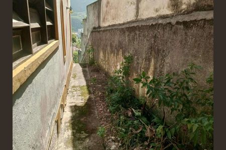 Casa à venda com 285m², 4 quartos e 2 vagas