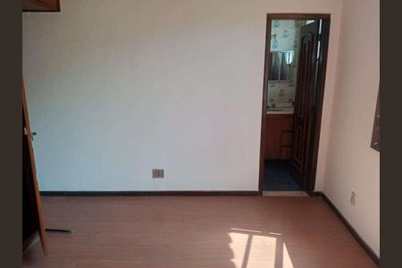 Casa à venda com 285m², 4 quartos e 2 vagas