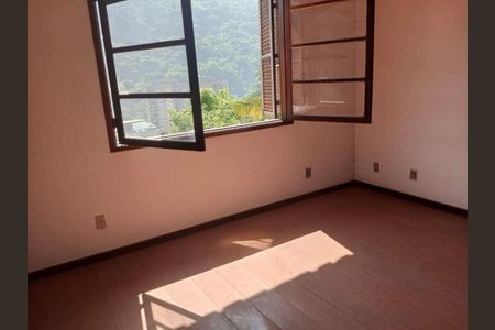 Casa à venda com 285m², 4 quartos e 2 vagas