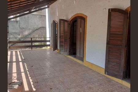 Casa à venda com 285m², 4 quartos e 2 vagas