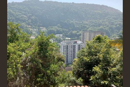 Casa à venda com 285m², 4 quartos e 2 vagas