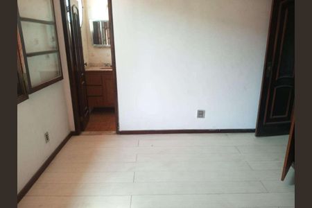 Casa à venda com 285m², 4 quartos e 2 vagas